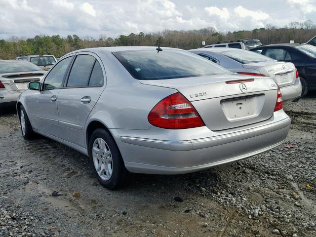 WDBUF26J65A709446 - 2005 MERCEDES-BENZ E 320 CDI SILVER photo 3