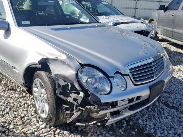 WDBUF26J65A709446 - 2005 MERCEDES-BENZ E 320 CDI SILVER photo 9