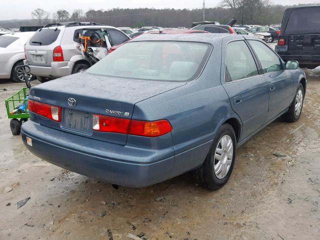 4T1BG22K2YU982936 - 2000 TOYOTA CAMRY CE BLUE photo 4