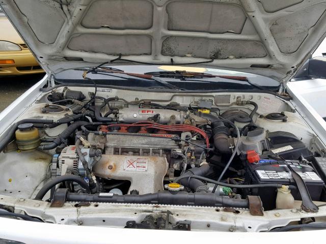 JT2SV21E5H3068975 - 1987 TOYOTA CAMRY DLX WHITE photo 7