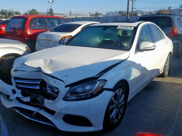 55SWF4JBXJU251304 - 2018 MERCEDES-BENZ C 300 WHITE photo 2