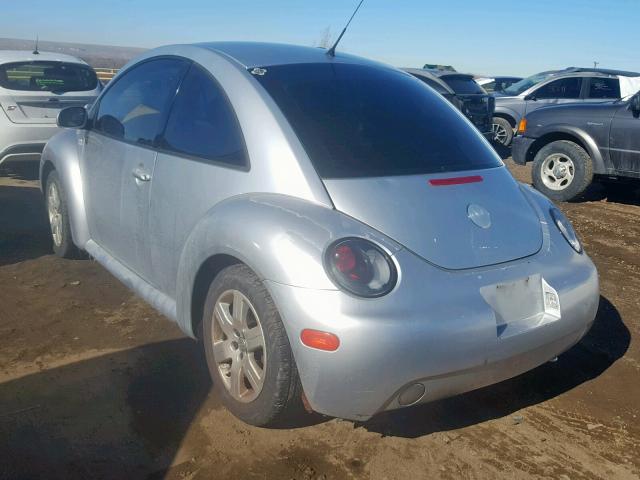 3VWCP21C62M460855 - 2002 VOLKSWAGEN NEW BEETLE Gümüş foto 3