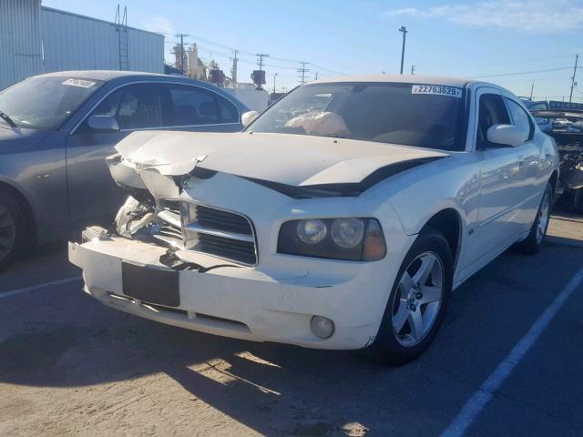 2B3CA3CV8AH106360 - 2010 DODGE CHARGER SX WHITE photo 2