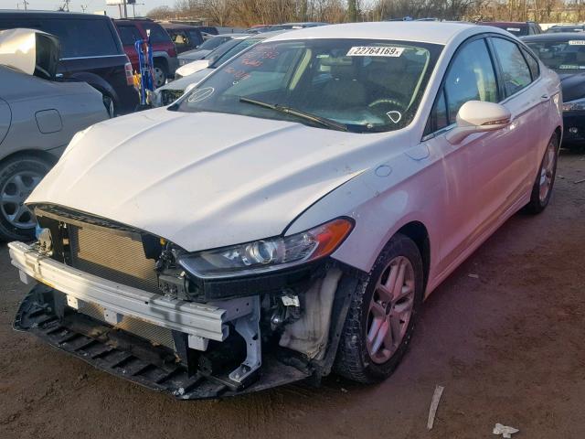 1FA6P0H75F5129232 - 2015 FORD FUSION SE WHITE photo 2