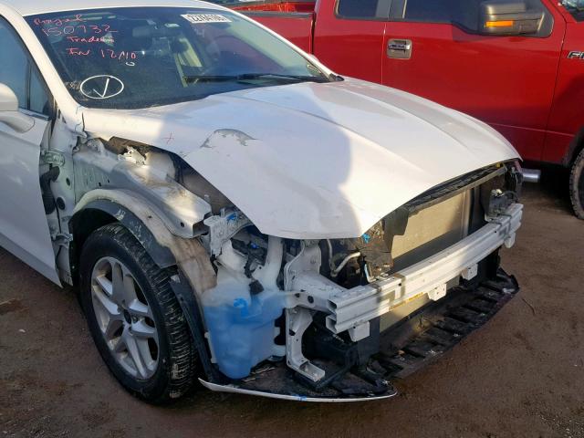 1FA6P0H75F5129232 - 2015 FORD FUSION SE WHITE photo 9