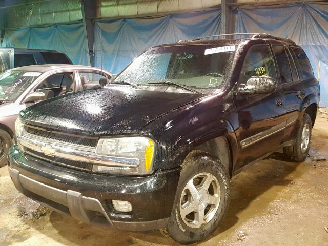 1GNDT13S322267241 - 2002 CHEVROLET TRAILBLAZE BLACK photo 2