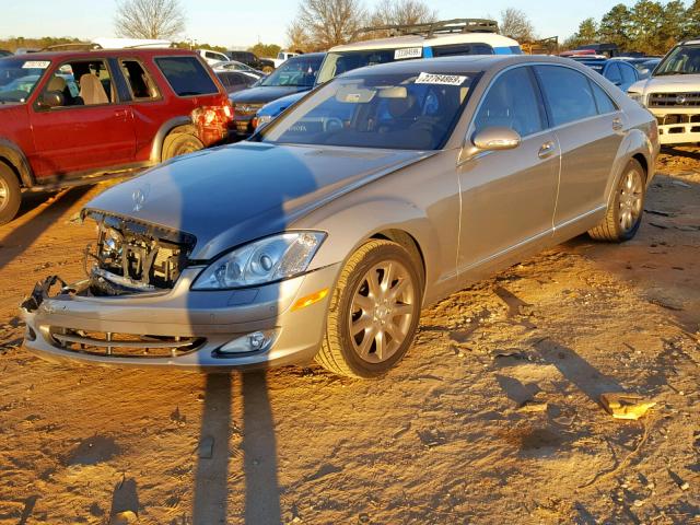 WDDNG71X37A078756 - 2007 MERCEDES-BENZ S 550 BEIGE photo 2