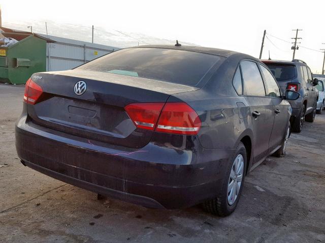 1VWAP7A35CC014655 - 2012 VOLKSWAGEN PASSAT S BLACK photo 4