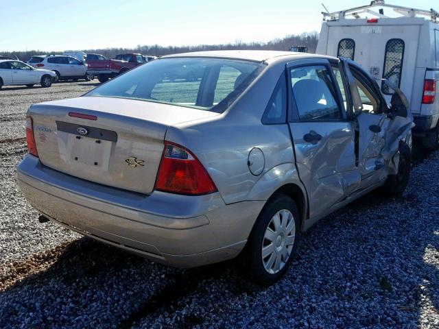 1FAFP34NX7W244443 - 2007 FORD FOCUS ZX4 GOLD photo 4