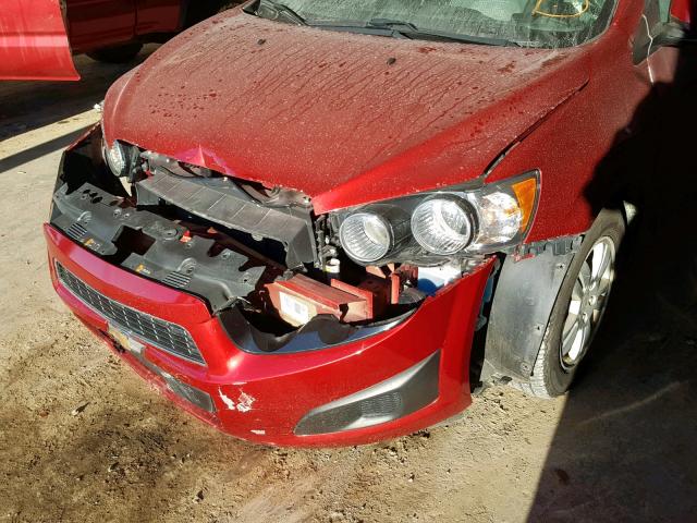 1G1JA5SH2C4120258 - 2012 CHEVROLET SONIC LS MAROON photo 9