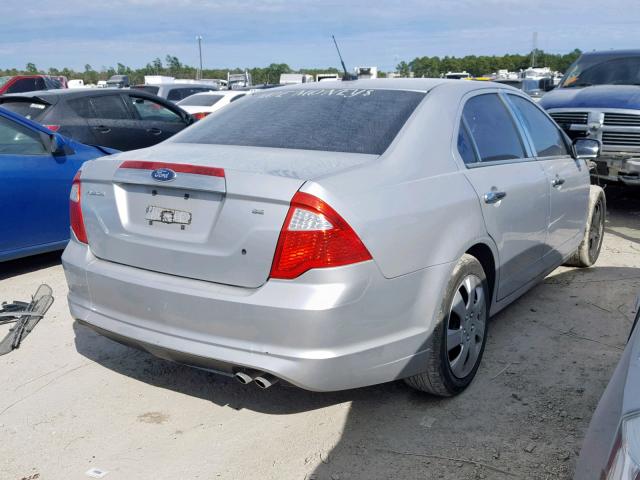 3FAHP0HA7AR157690 - 2010 FORD FUSION SE ვერცხლისფერი ფოტო 4