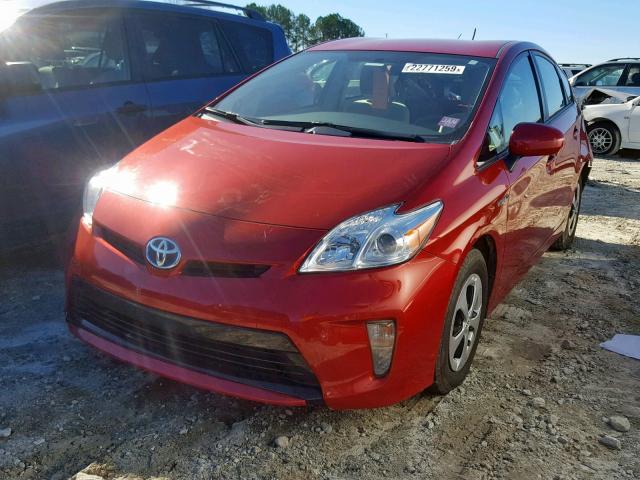 JTDKN3DU8D5627059 - 2013 TOYOTA PRIUS RED photo 2