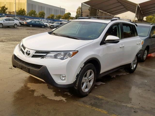 2T3RFREV3EW171696 - 2014 TOYOTA RAV4 XLE 白色 照片 2
