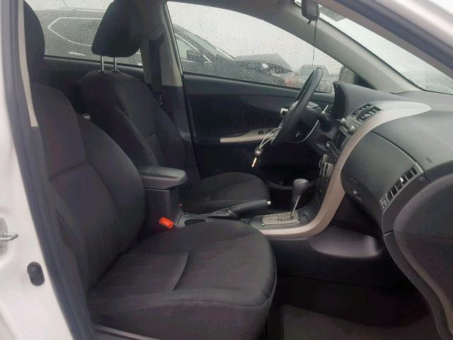 2T1BU4EE2BC739873 - 2011 TOYOTA COROLLA BA 白色 照片 5