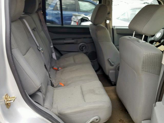 1J8HH48K06C219887 - 2006 JEEP COMMANDER Gümüş foto 6