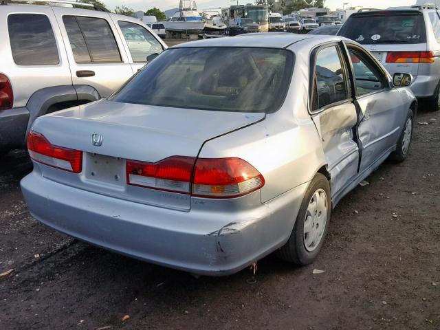 1HGCG66511A081473 - 2001 HONDA ACCORD LX SILVER photo 3