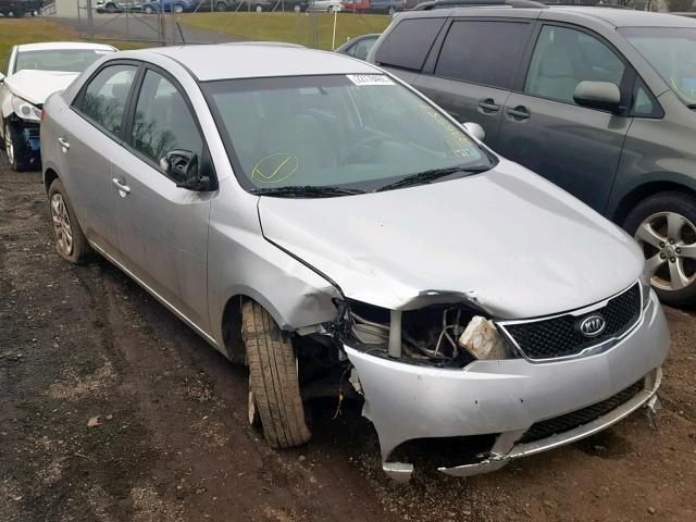 KNAFU4A24A5235587 - 2010 KIA FORTE EX SILVER photo 1