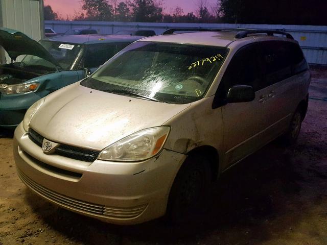 5TDZA23C65S381900 - 2005 TOYOTA SIENNA CE GOLD photo 2