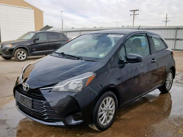 VNKJTUD36JA086747 - 2018 TOYOTA YARIS L BLACK photo 2