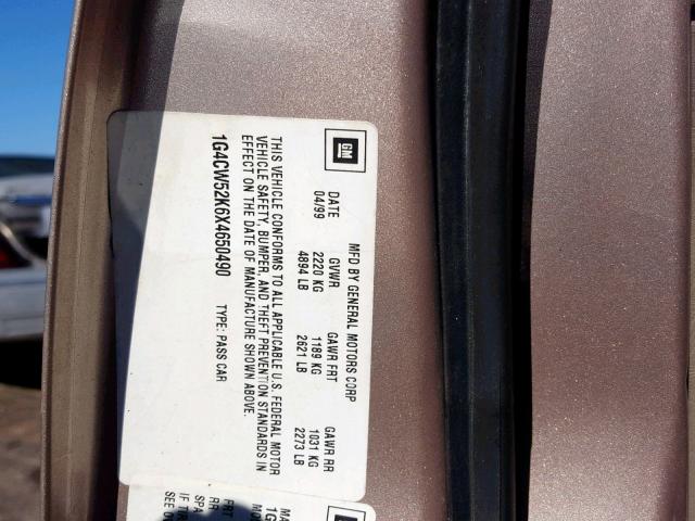 1G4CW52K6X4650490 - 1999 BUICK PARK AVENU GOLD photo 10