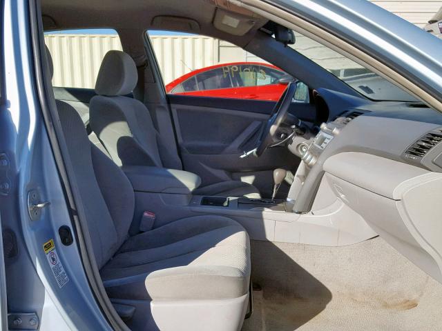 4T1BE46K89U853340 - 2009 TOYOTA CAMRY BASE 蓝色 照片 5