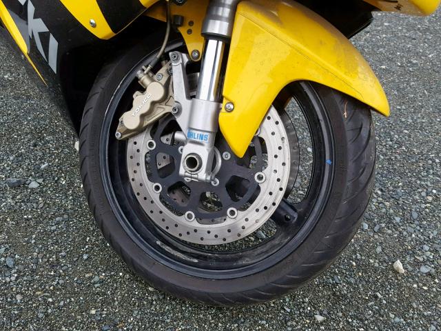 JS1VT52A022100603 - 2002 SUZUKI TL1000 R YELLOW photo 9