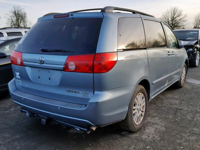 5TDBK22C07S007334 - 2007 TOYOTA SIENNA XLE BLUE photo 4