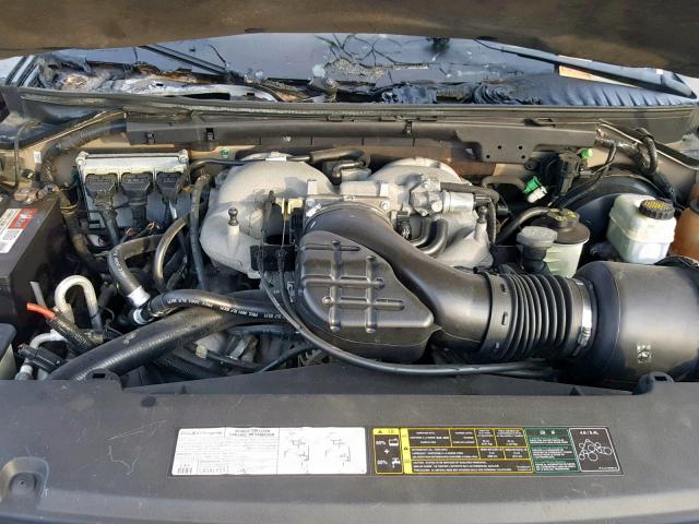 5LMFU28R14LJ24725 - 2004 LINCOLN NAVIGATOR 金色 照片 7