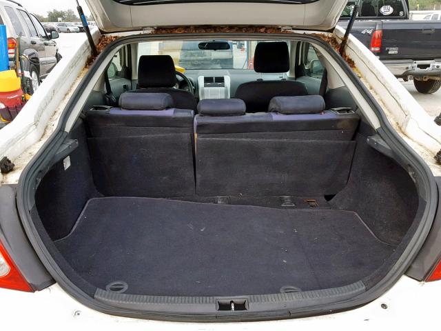 JTKDE177150006143 - 2005 TOYOTA SCION TC თეთრი ფოტო 9