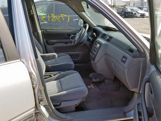 JHLRD2840WC011217 - 1998 HONDA CR-V LX SILVER photo 5