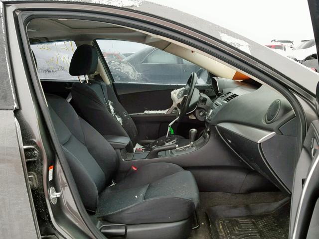 JM1BL1K56B1363916 - 2011 MAZDA 3 S GRAY photo 5