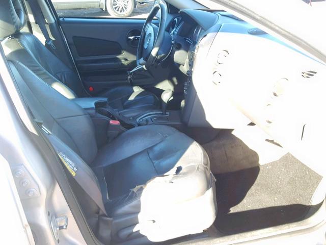 2G2WS522641174847 - 2004 PONTIAC GRAND PRIX SILVER photo 5
