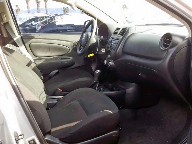 3N1CN7AP4DL828535 - 2013 NISSAN VERSA S GRAY photo 5