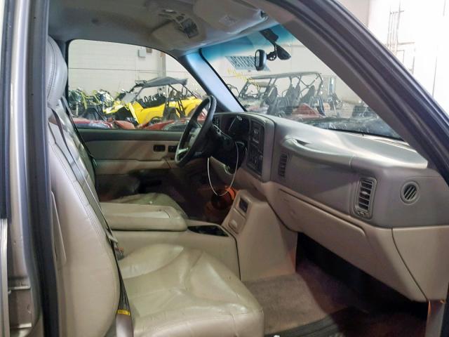 1GKEK13T6YJ170725 - 2000 GMC YUKON GOLD photo 5