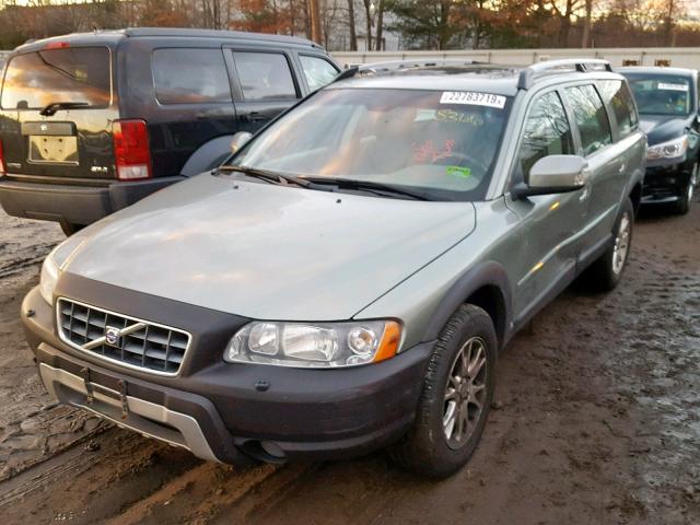 YV4SZ592571275736 - 2007 VOLVO XC70 GRAY photo 2