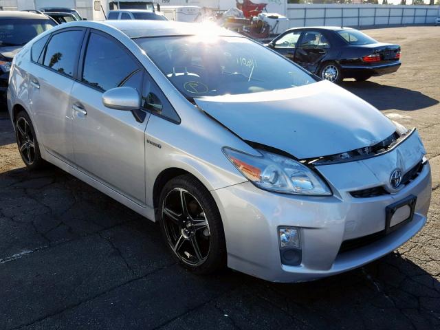 JTDKN3DU5A1264867 - 2010 TOYOTA PRIUS SILVER photo 1