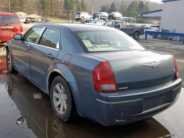 2C3JA53G45H505618 - 2005 CHRYSLER 300 TOURIN BLUE photo 3