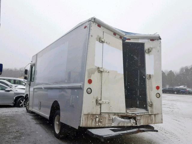 4UZAAPBW56CV95734 - 2006 FREIGHTLINER CHASSIS M WHITE photo 3