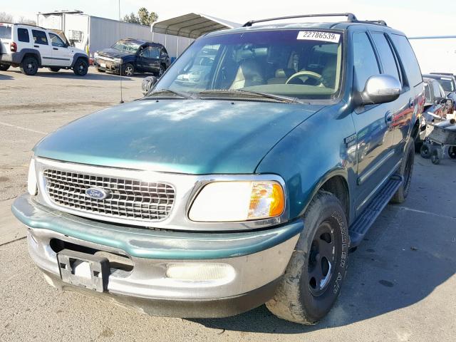 1FMRU17L0WLA81375 - 1998 FORD EXPEDITION GREEN photo 2