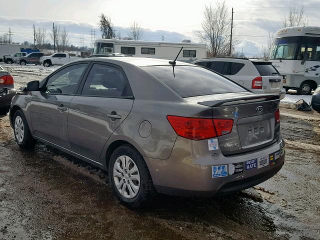 KNAFU4A28A5844875 - 2010 KIA FORTE EX GRAY photo 3