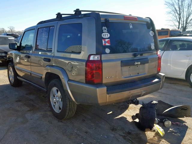 1J8HG48KX6C302939 - 2006 JEEP COMMANDER GRAY photo 3