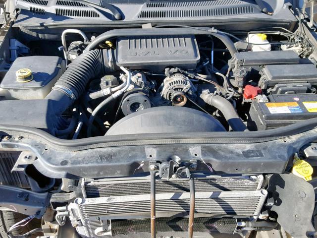 1J8HG48KX6C302939 - 2006 JEEP COMMANDER GRAY photo 7