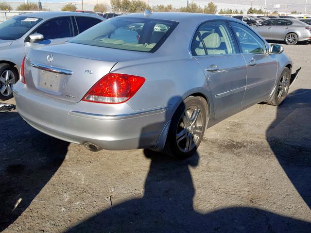 JH4KB16508C002593 - 2008 ACURA RL SILVER photo 4