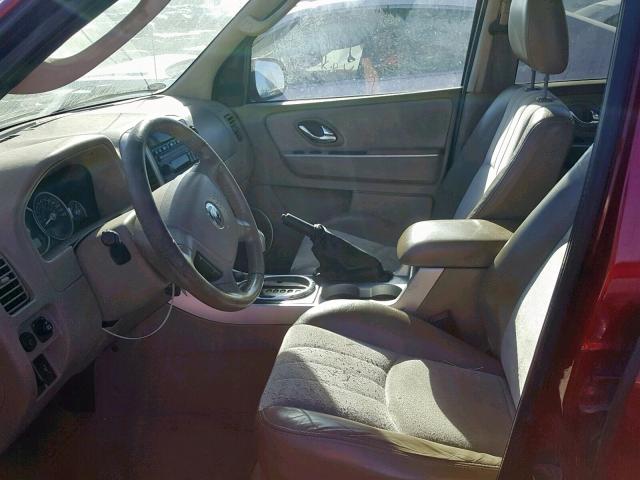 4M2CU56115DJ04747 - 2005 MERCURY MARINER RED photo 5