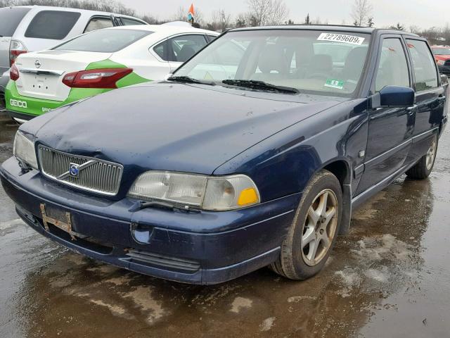 YV1LS61J6Y2654495 - 2000 VOLVO S70 BASE BLUE photo 2