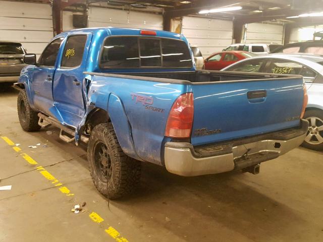 5TELU42N46Z280029 - 2006 TOYOTA TACOMA DOU BLUE photo 3