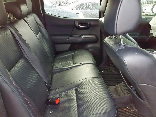 5TFCZ5AN3HX064711 - 2017 TOYOTA TACOMA DOU RED photo 6