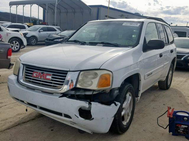 1GKDS13SX42197627 - 2004 GMC ENVOY WHITE photo 2