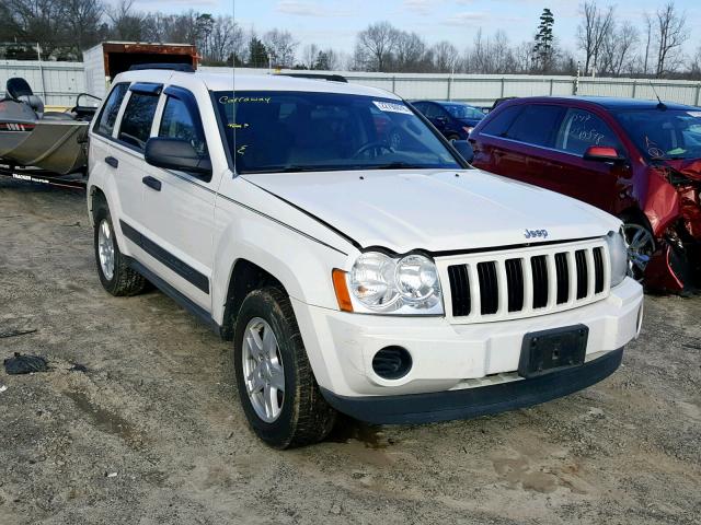 1J4GR48K65C697384 - 2005 JEEP GRAND CHER WHITE photo 1