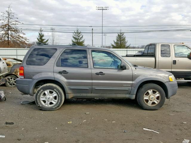 1FMYU03182KC16953 - 2002 FORD ESCAPE XLT GRAY photo 9